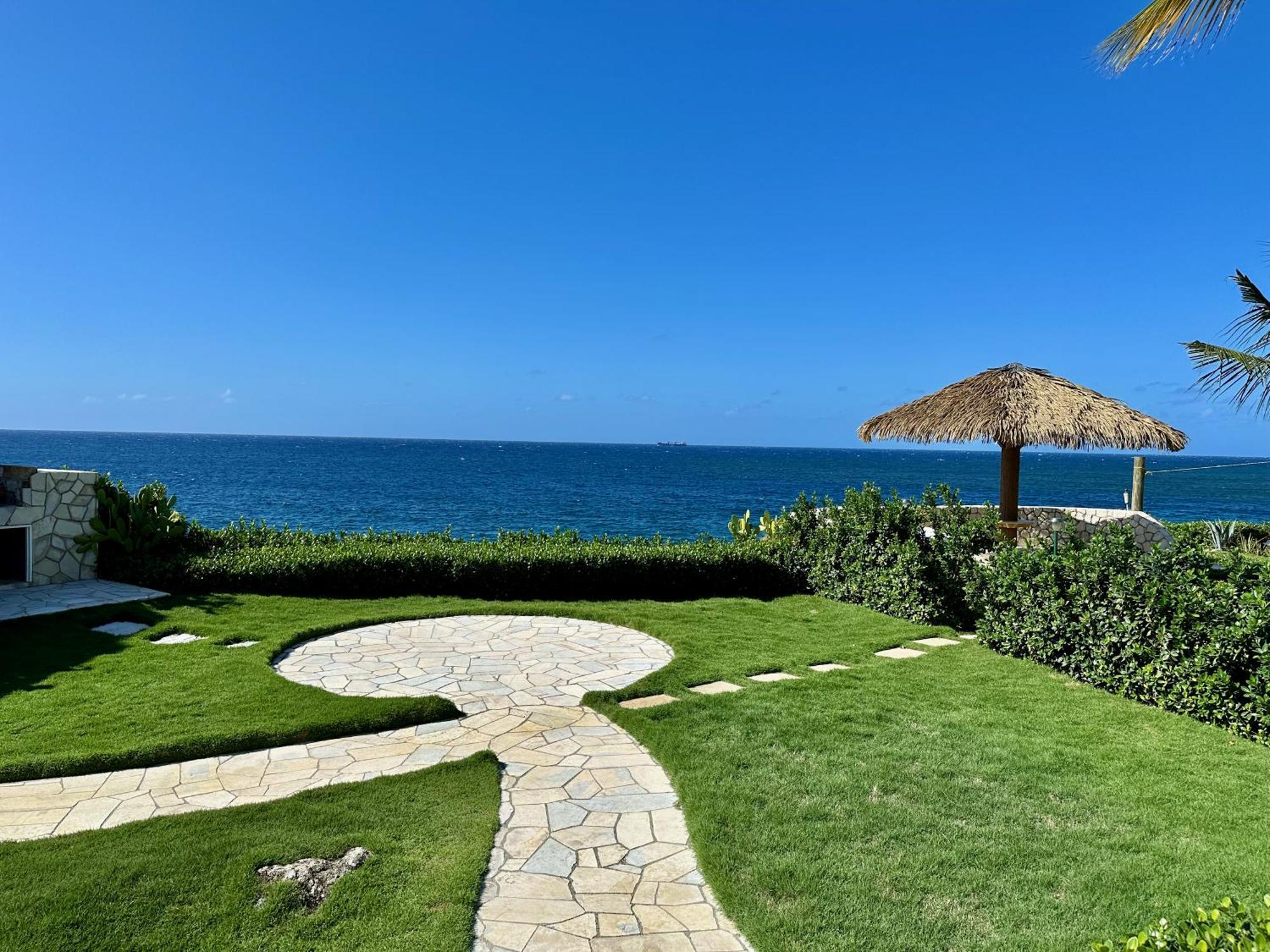 Stunning Ocean View Villa Negril Buitenkant foto